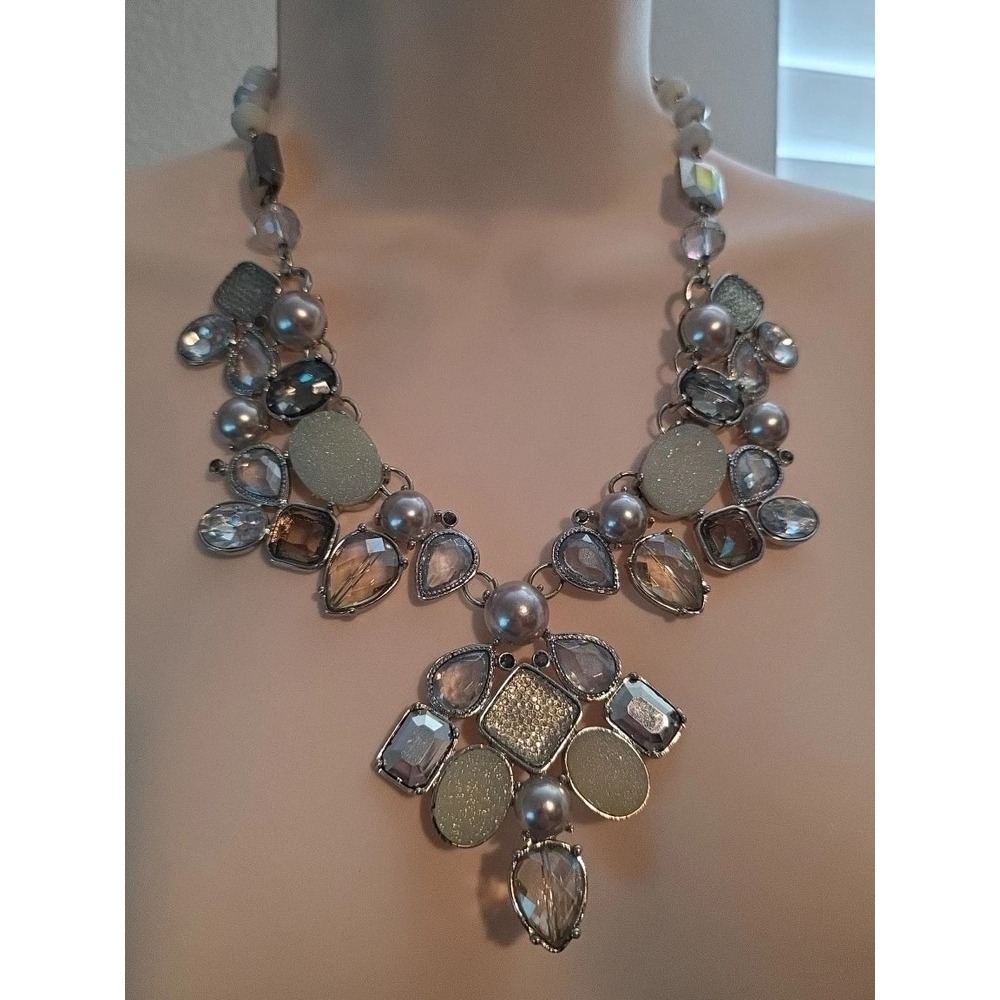CHICO'S Pearl Crystal Druzy Cluster Silver BIB Statement And Macy's Necklace